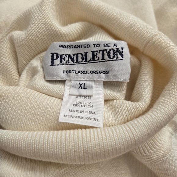 Pendleton Silk Blend Turtleneck Top Cream Color Size XL - Picture 5 of 7